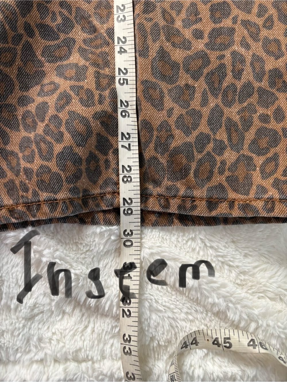 Old Navy Leopard Print Wide Leg Jeans Y2K Animal Print High Rise Sz: 14 - Picture 6 of 11
